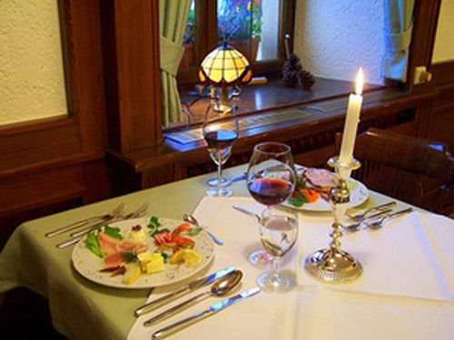 Hotel Lowen Garni Oberrimsingen Dış mekan fotoğraf